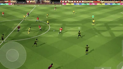 تحميل لعبة دريم ليج Dream League Soccer 2023 مهكرة من مديا فاير