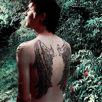 More and more people get tattoo wings on their shoulder blades these days