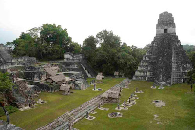 Photo of Temple 1 in Tikal National Park, taken frtom the top of Temple 2