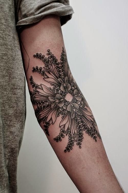 Insanely Hot Women Flower Tattoos, Women Flower Hot Tattoo Designs, Women Insanely Hot Designs Tattoos, Awesome Insanely Women Hot Tattoos, Women, Parts, Flower,