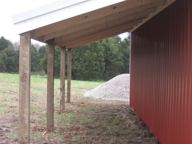 The lean-to is actually wide enough to park the Kubota under if I drop 