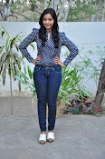 Nithya Shetty dazzling photo shoot-thumbnail-5