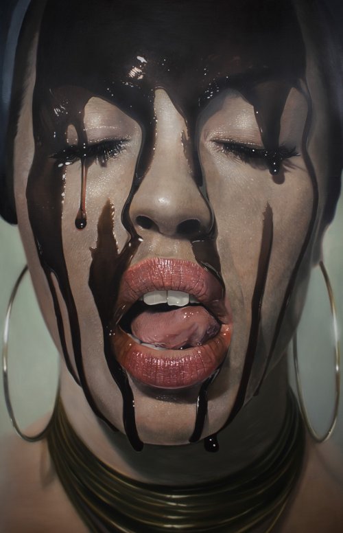 Mike Dargas pinturas hiper-realistas retratos mulheres cobertas lascívia luxúria mel calda de chocolate sensual