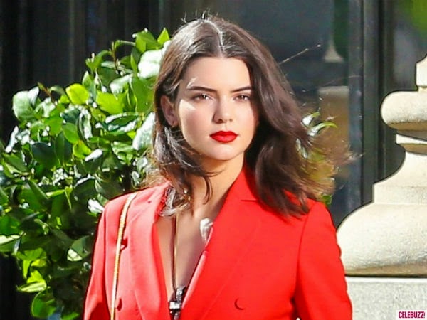 Kendall Jenner mantiene paso firme en su carrera. 