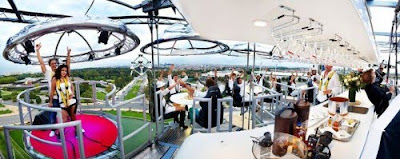 Dinner in the Sky