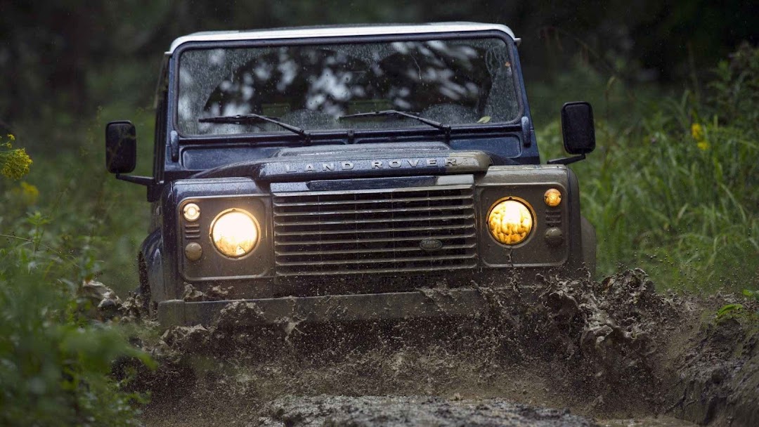 Land Rover Defender Off Road HD Wallpaper 6