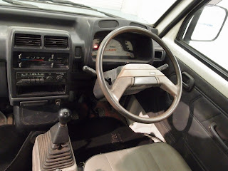 1991 Mitsubishi Mini Cab 