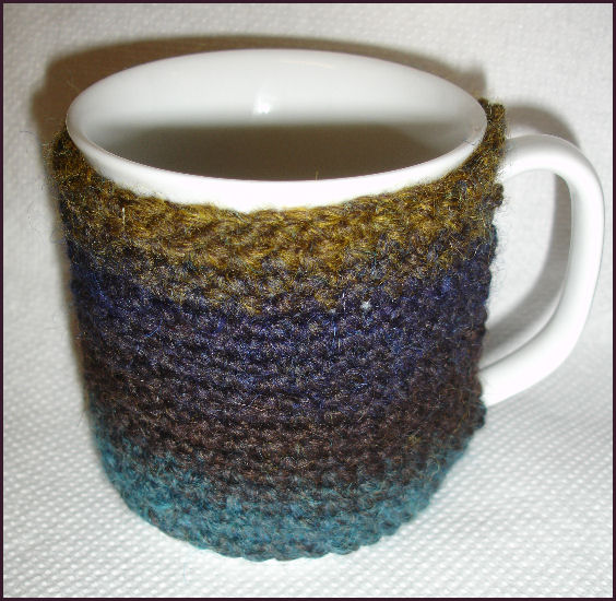 sooz in the shed...: crocheted mug hugs