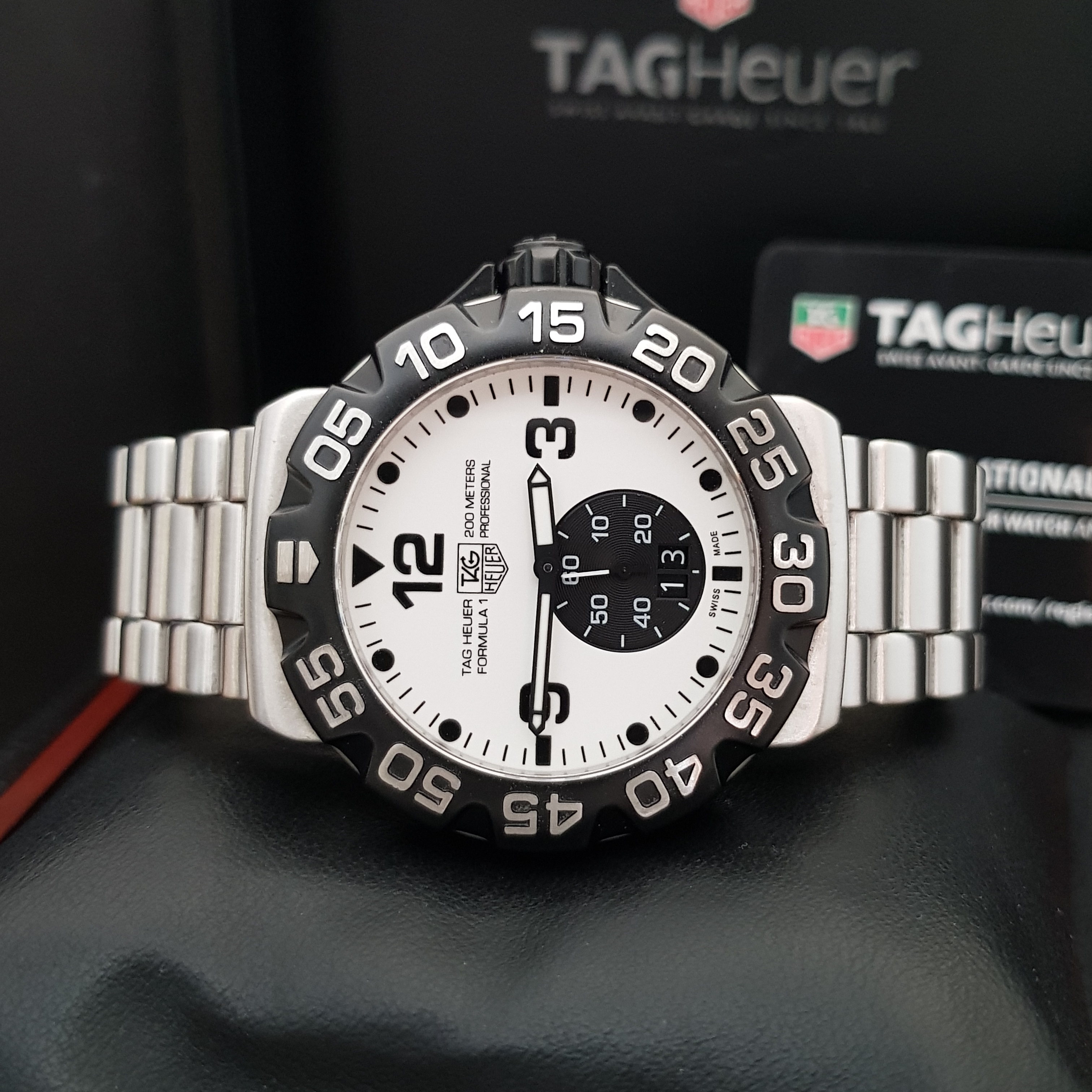 TAG Heuer - Formula 1 Grande Date : WAH1011.BA0854 : SOLD OUT : white dial