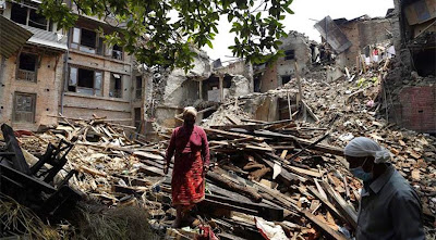 LOS MUERTOS POR TERREMOTO EN NEPAL SUPERAN LOS OCHO MIL