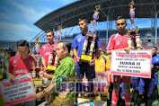 Tim Sepakbola Brigif 9 Kostrad Boyong Piala Bupati Jember