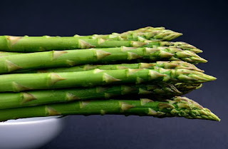 Asparagus vegetable picture