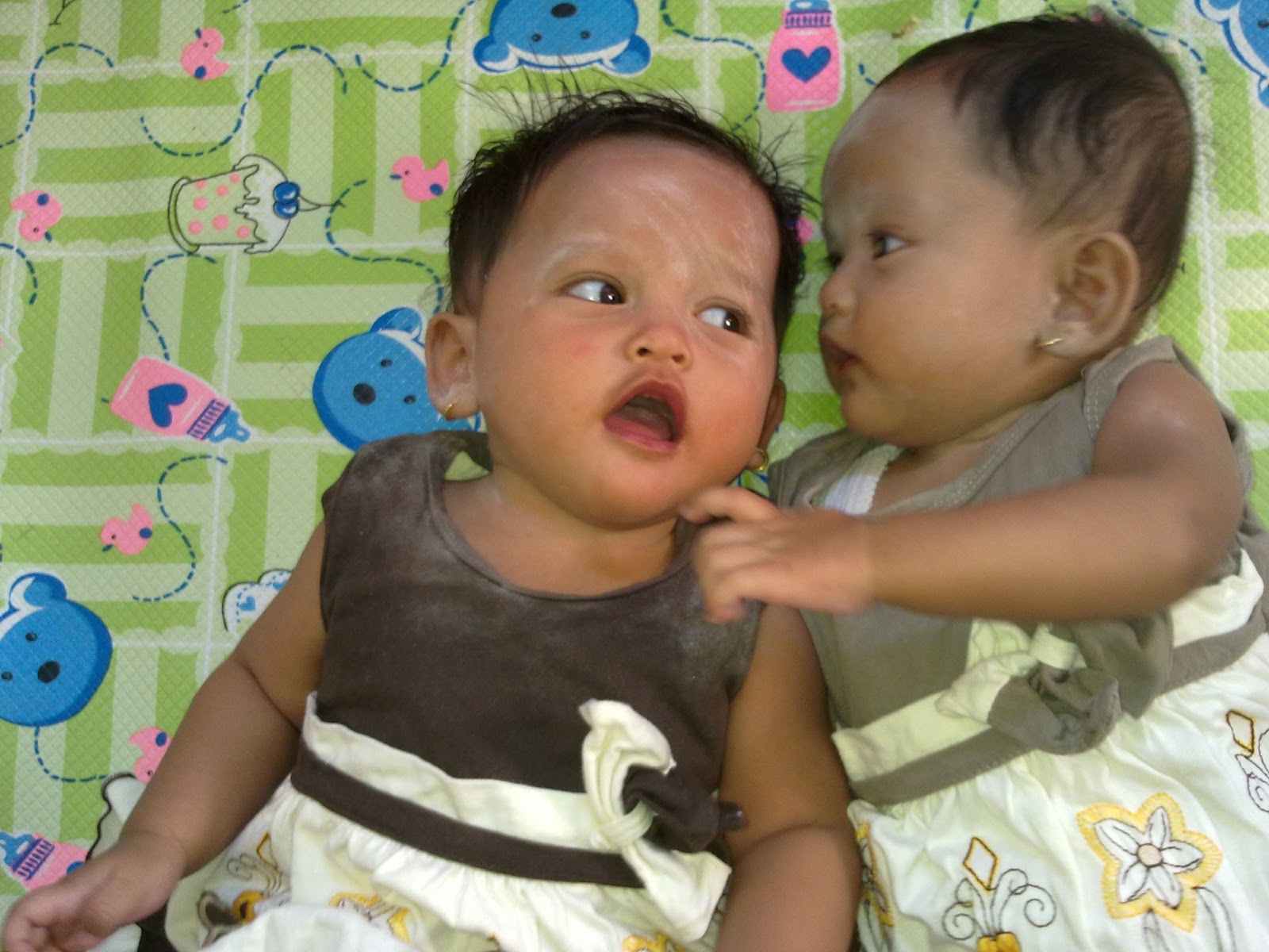 My Precious Moments Hamil Dan Melahirkan Anak Kembar Secara Normal