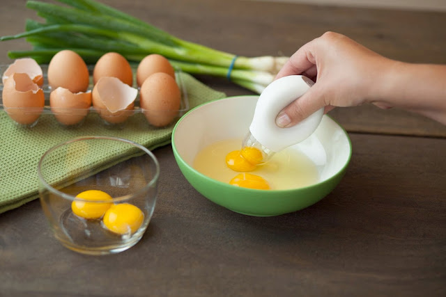 Quirky Egg White Separator