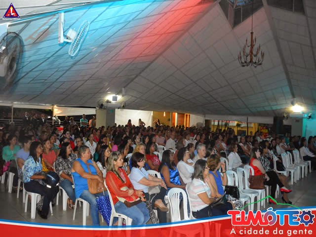   Encontro de educadores abre ano letivo nas escolas