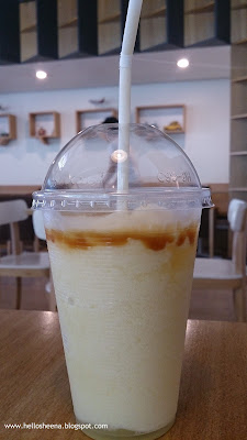 cafe de seoul taft malate manila food review mango smoothie