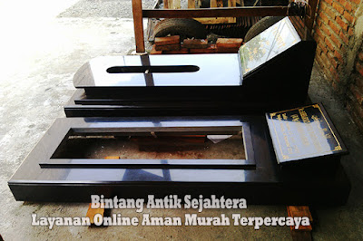 Nisan Makam Granit