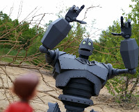 Mondo's Iron Giant Deluxe Action Figure Giant Robot Toy