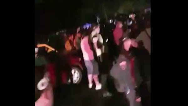 Capitalinos cantan el "Cielito Lindo" la noche del sismo (VIDEO)