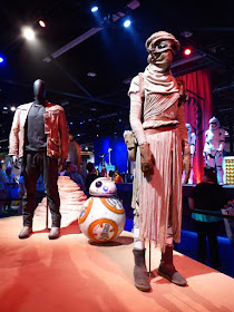 Star Wars The Force Awakens movie costumes