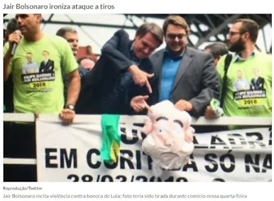 Bolsonaro no comício ironizando atentado a Lula