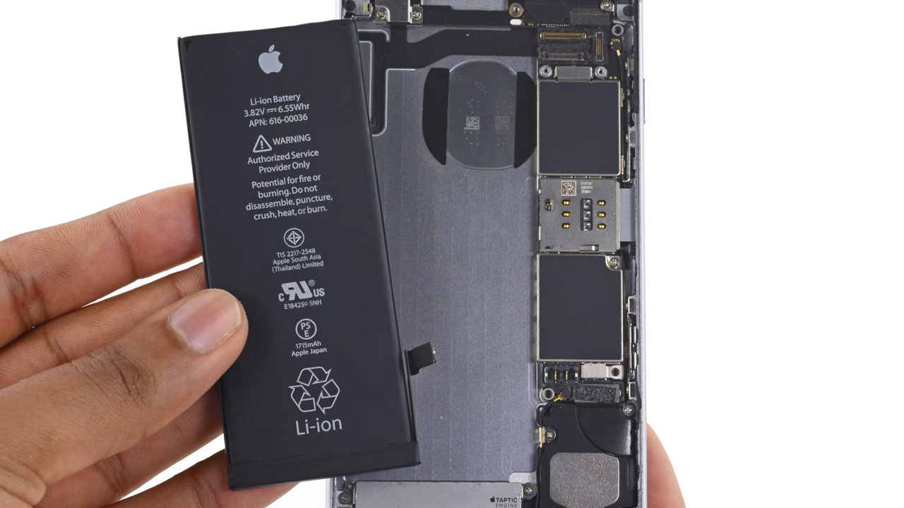 Cara Membuka LCD dan Mengganti Baterai Apple iPhone 6s/6s