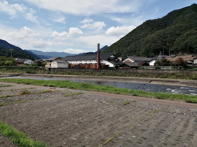 兵庫県養父市のフォトスポット　山陰美人酒蔵跡地＆トトロの壁を巡ってみた