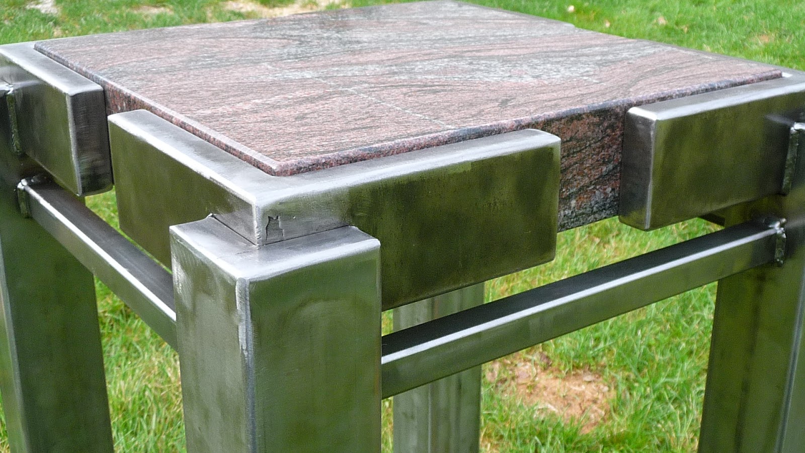 Living Iron: Granite Table Top