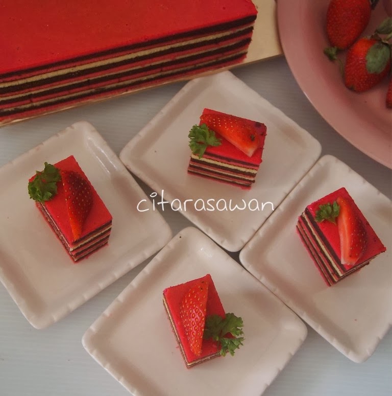 Kek Lapis Coklat Strawberry ~ Resepi Terbaik