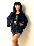FOTO JULIA PEREZ DITANGKAP POLISI 2013 