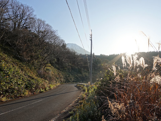 マウンテンストリームきしもとに向かいます　大山の稜線