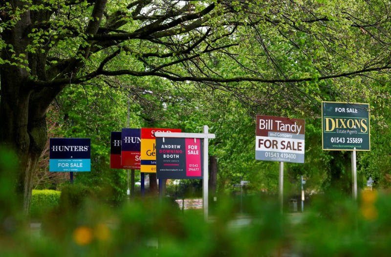 Nationwide: UK house prices stagnate for first time since mid-2021