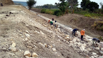 Pasang Bronjong Gresik