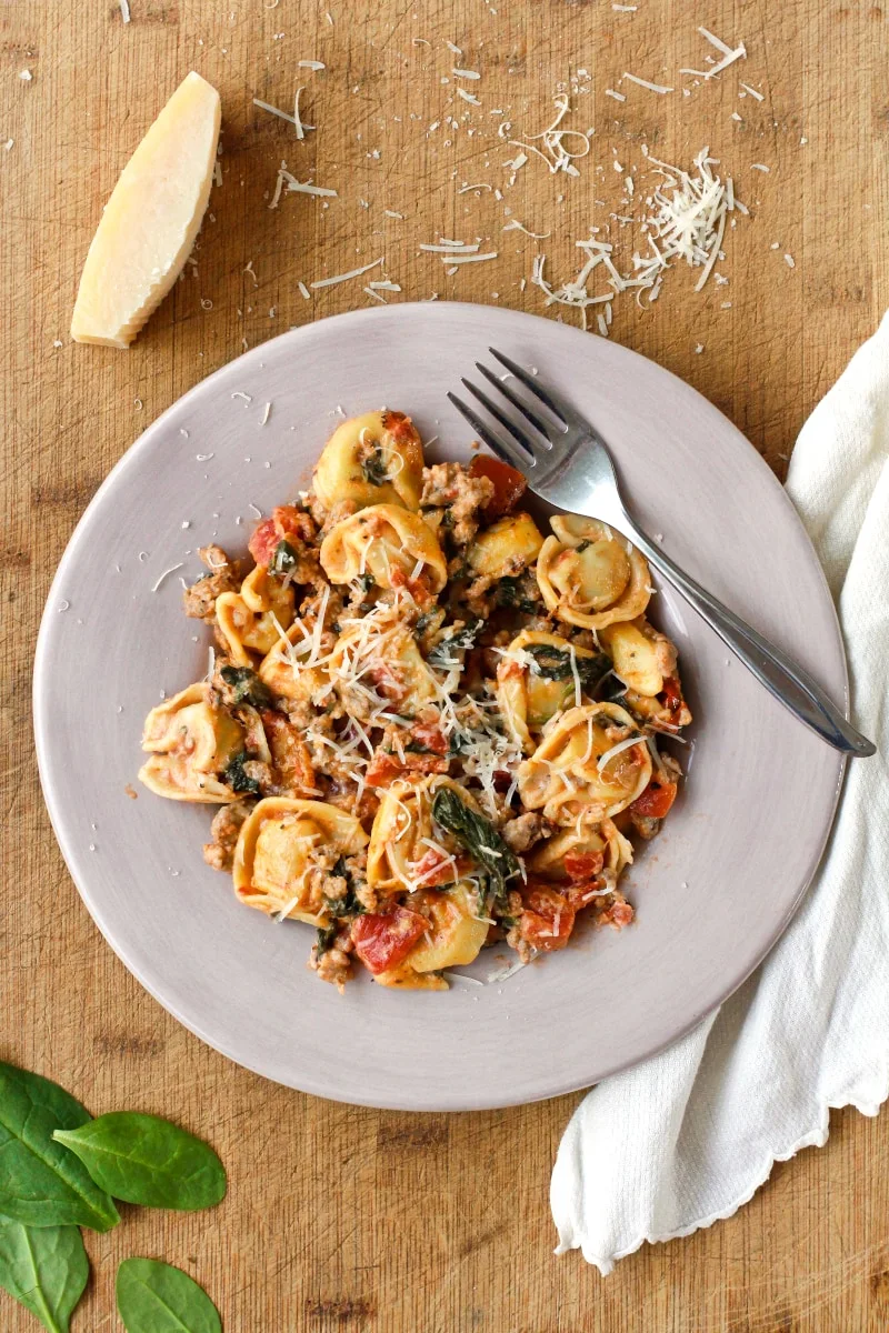 Creamy Tomato Tortellini Skillet