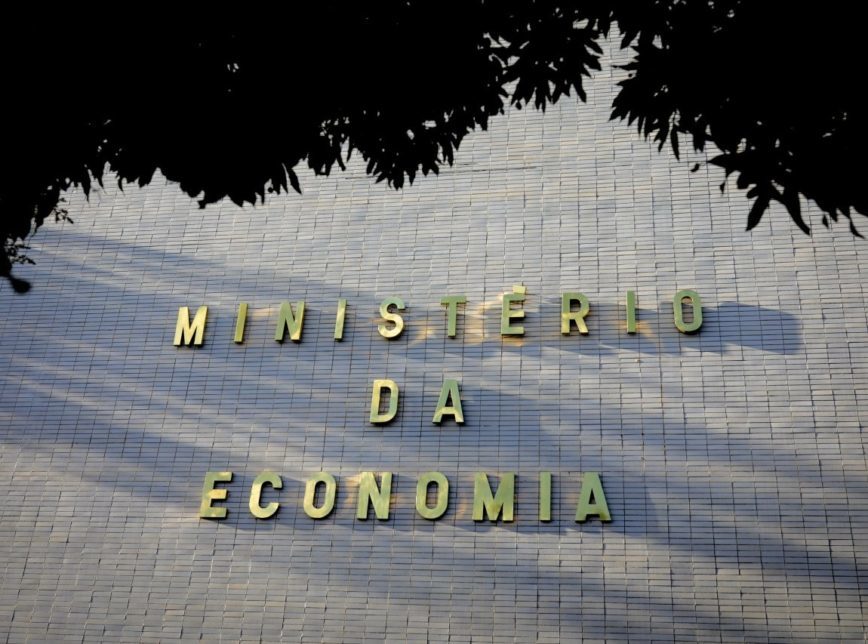 Salário mínimo para 2023 deve ficar em R$ 1.310,17