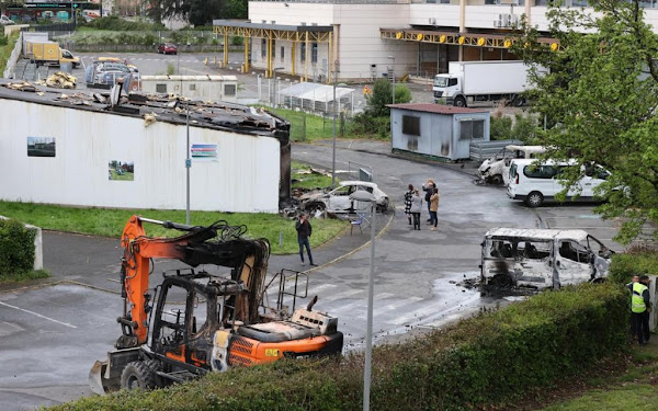 Caillassages et incendies au centre social du Hameau à Pau : un « guet-apens » et de gros dégâts