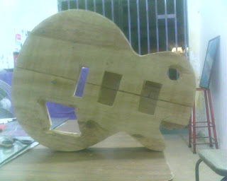 Guitarra Less Paul Casera