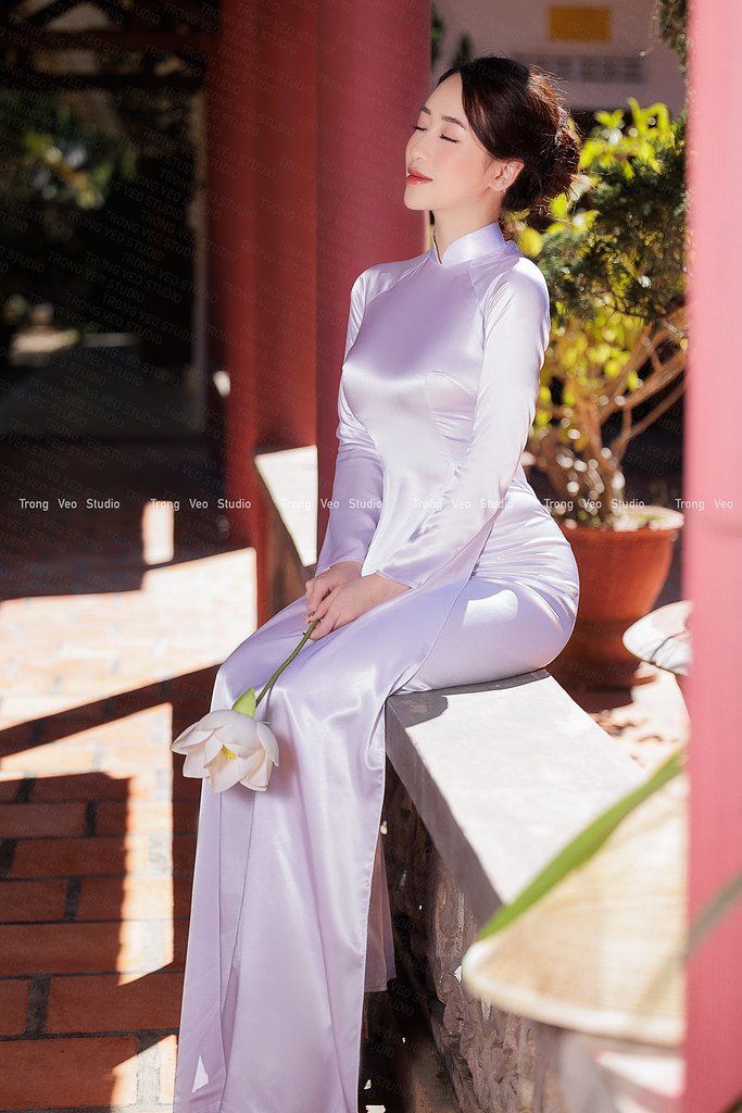Ngắm bộ ảnh gái xinh Uyen Nguyen mặc áo dài xinh xắn làm xao xuyến triệu trái tim - 8