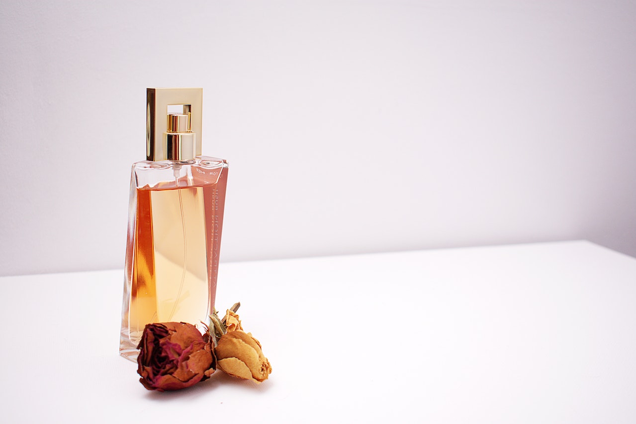 How to Choose the Perfect Cologne or Eau de Parfume for Yourself