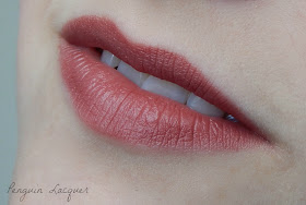 trend it up ultra matte lipstick 470 mund offen