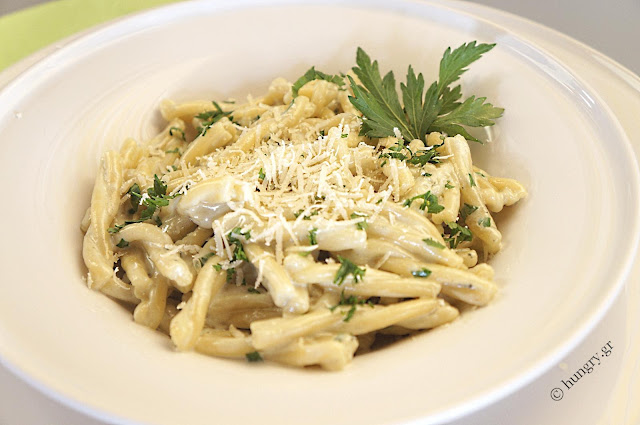 Pasta with Blue Cheese Sauce