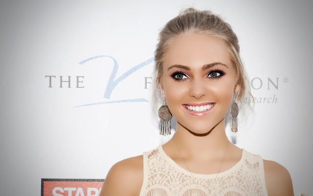 AnnaSophia Robb  Still,Wallpaper,Image,Photo,Picture,Hot,Sexy