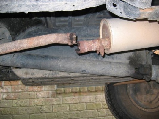 6 Consequences Of A Broken Or Leaky Car Exhaust System