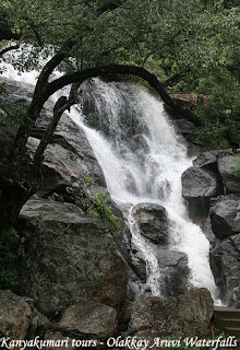 Kanyakumari tours - Olakkay Aruvi Waterfalls 