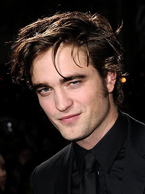 Messy Celebrity Men Haircuts 2010 - Robert Pattinson