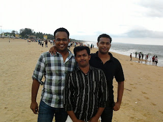 Siju George, Shafeeq and Shinu at Kollam Beach