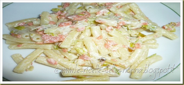 Maccheroncini con salmone, porro e panna vegetale (7)