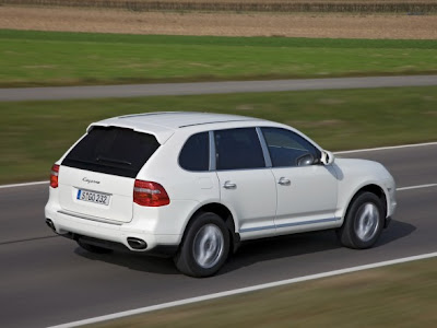 SUV Car Porsche Cayenne Diesel Turing