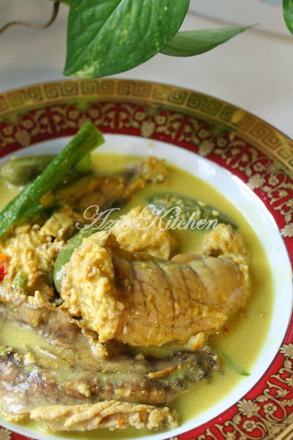 Masak Lemak Cili Api Telur Ikan - Azie Kitchen