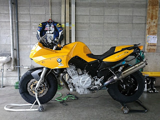 BMW Motorrad,F800S,garuda,circuit